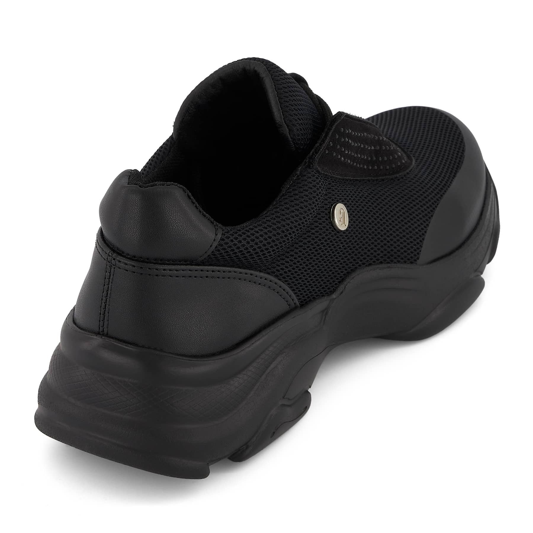 Andrea Casual Sneakers with Rhinestone Detail 67626