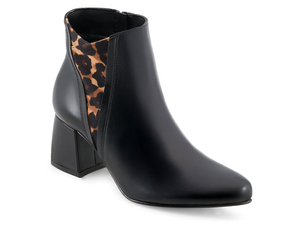 Andrea Women's Pointed Toe Fashion Booties 88371