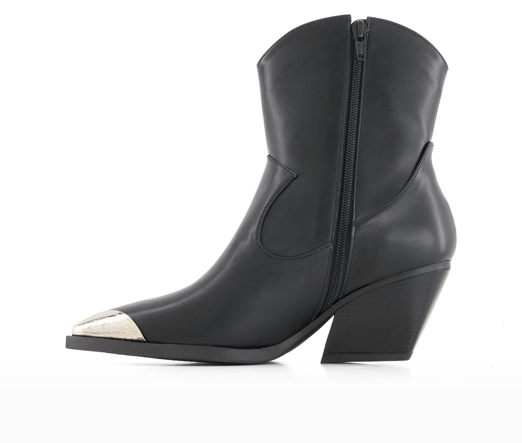 Andrea Women's Pointed Toe Western Booties 90707